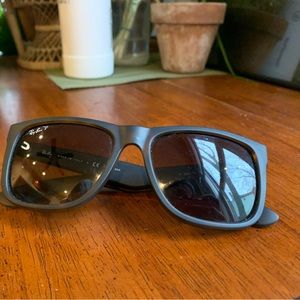 Ray-Ban Sunglasses Used